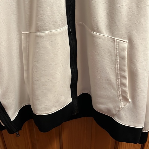 Nike 3XL Dri-Fit Men’s Full Zip sweatshirt. Preworn condition. - Picture 4 of 9